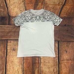Terranova | White and Black Floral Design Tee | Men’s Large Fits Like a Small